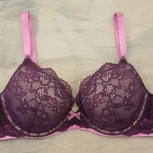 🎉2/$25 Victoria's Secret push up bra